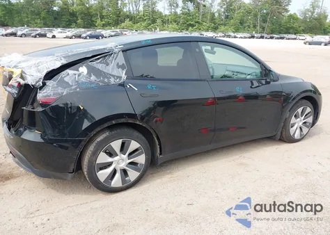 2021 Tesla Model Y Long Range Dual Motor All-Wheel Drive from USA, damaged, VIN 5YJYGDEE0MF286465